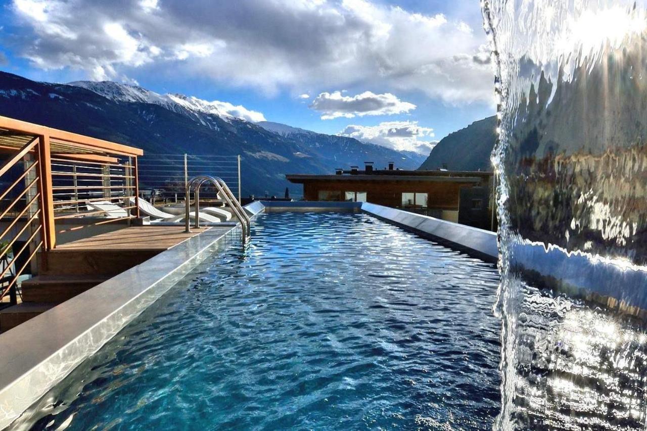 B&B Boutique Hotel Burgund 帕尔奇内斯 外观 照片