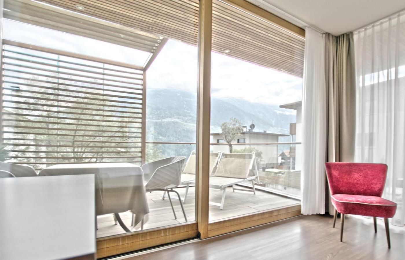 B&B Boutique Hotel Burgund 帕尔奇内斯 外观 照片