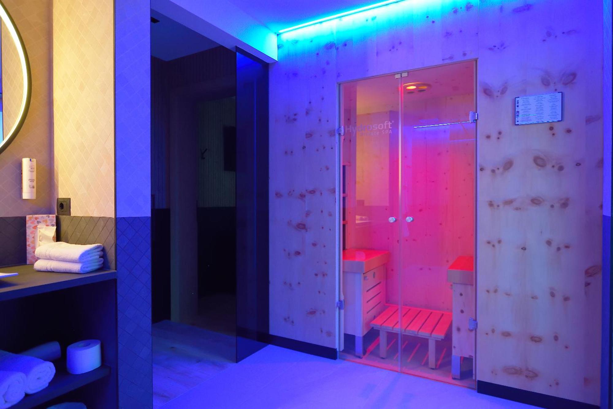 B&B Boutique Hotel Burgund 帕尔奇内斯 外观 照片
